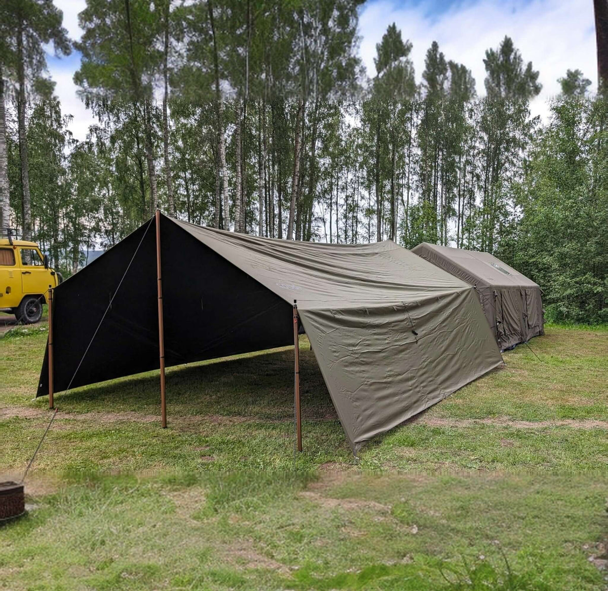 Coody Familia AirTent 13.6 Forest Green Inflatable Tent House for Camping (2-8 Person)